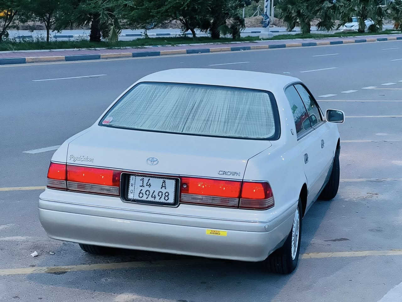 السلام عليكم للبيع راس ثور محزم موديل 1997 
سياره مكفوله من الكص والنقل والضربه القويه 
مكينه وكير 3000 فيشتين جدد تبريد قطعتين 
حداديه تخم تاير كله جديد كهربايات كله شغاله 
رقم بصره انكليزي هزه جديده سنويه لغايه2031
سياره فول مواصفات ماعده الفتحه جنجر 12قرص
 السعر100وبيه مجال مكان السياره البصره باقي تفاصيل ع رقم الهاتف        ***********
