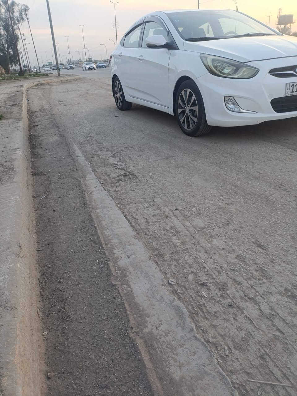 اكسنت موديل 2014 خليجية رقم بغداد هزه ورقم جديد انكليزي بسمي فول مواصفات صبغ جاملغ امامي  محرك ١٦٠٠
السعر،، 105
 دوش اي استفسار،،
***********
***********
مكلف بلنشر اتصل على الرقم
مكان السيارة بابل
