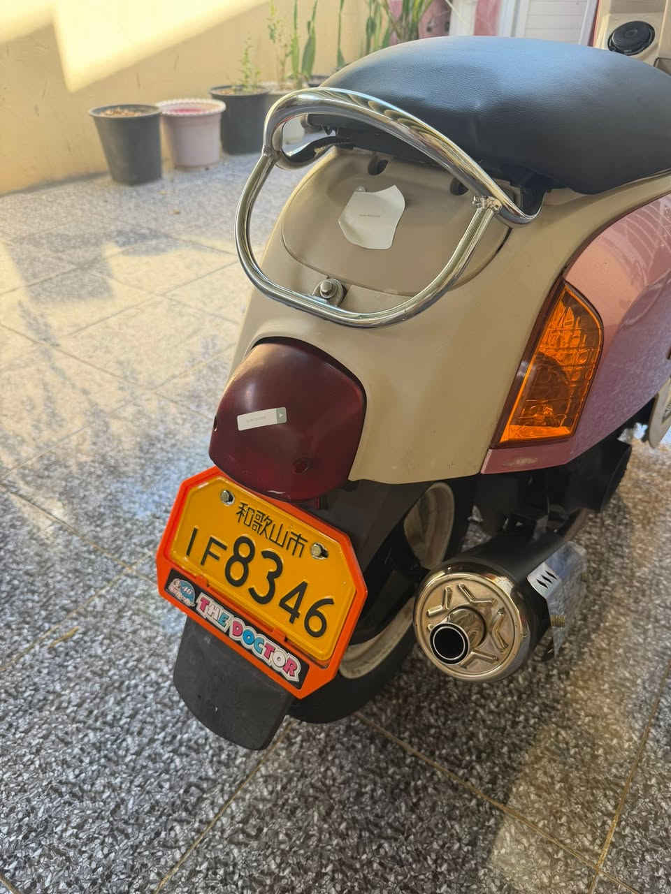 بوليس للبيع مكينه مكفوله ودراجه شوفت عينك
ماناقصها شي كلش نظيفه 
سعر ٦٥٠
ديالى / المقدادية 
رقم ***********
