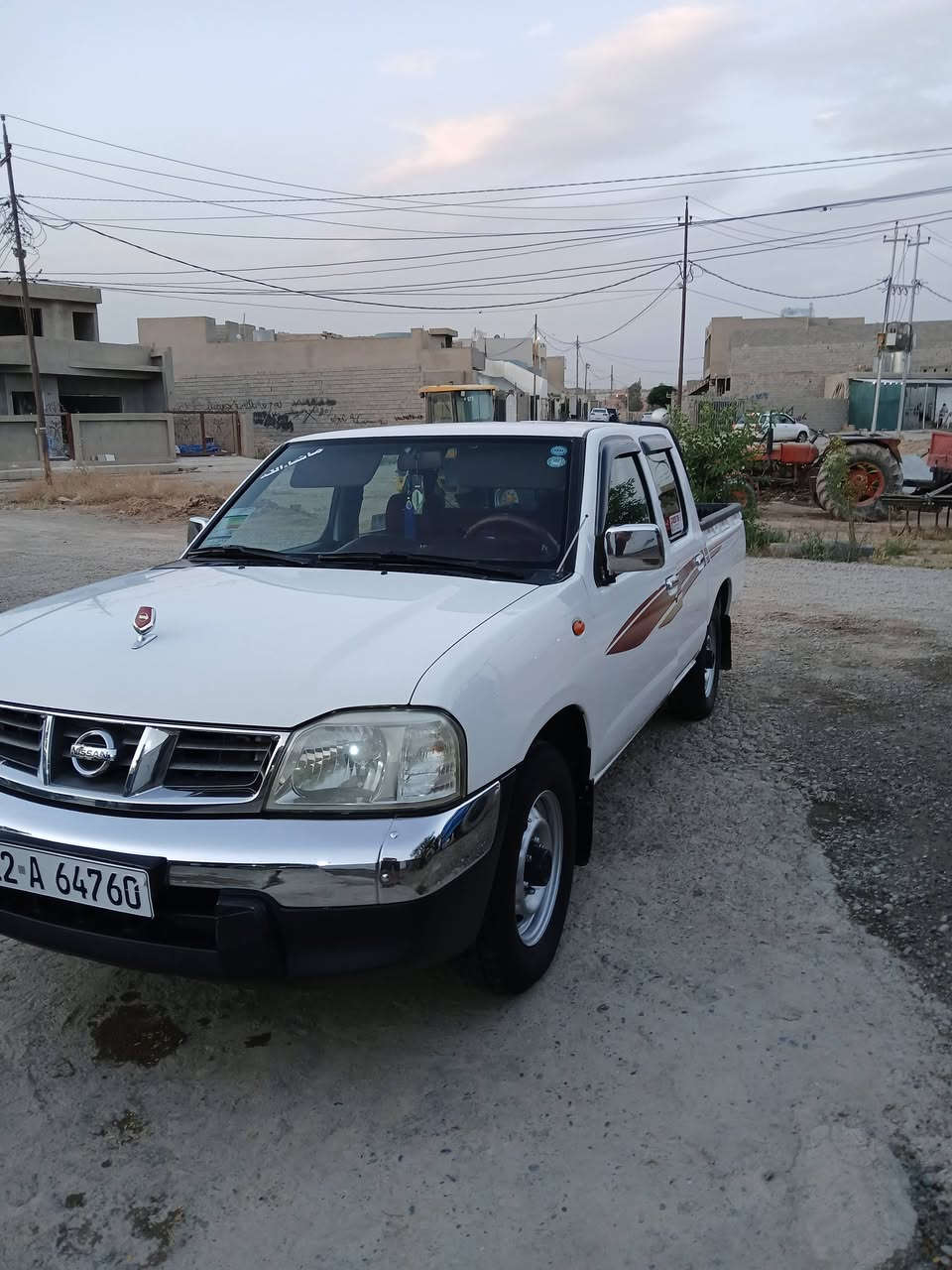 نیسان پیکاب بۆ فرۆشتن مۆدێل 2009 ڕەقەموو سەنەوی تازەیە چوارتایەی لۆکی لەسەرە حەفتەیەکە بۆی بەستراوە سەیارەکە نموونەیە لەجوانی دەعامی بۆدەعامی بەشەرت چرکەی تێنیە تونو تۆڵە نەدەعم نەلێدراوی نیە ساردوو شوختی نیە  لۆک لۆکە دەسکاری نەکراوە بورغوی لەیەک شوێنی بانەدراوە نموونەیە سەیارەکە ماڵی دۆستە 

سعری 160وەرەقەو کەمێک مەجال تکایە مشتەرینیت سەرم مەهێشێنە لەگەڵ ڕێزم 
ژ.م***********
ژ.م***********
