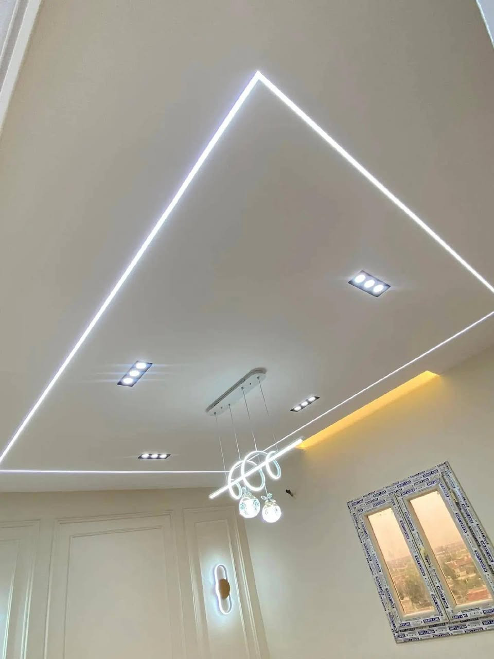 كادر ديكورات داخليه وصباغين طلس ***********
