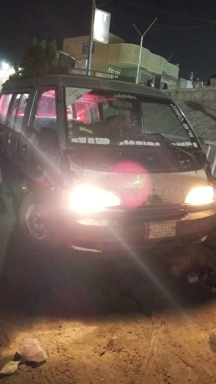 سلام عليكم هونداي للبيع السعر ٢٥ سيارة جاهزه كبل للشارع بيه مكينه ستاركس سوبر تبخر كير اكسل شواصي كفاله رقم الماني باتري جديد هاذه رقمي *********** مكاني بغداد
