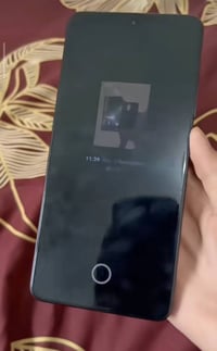 بوكو X7 برو • ٥١٢ • ٨ رام