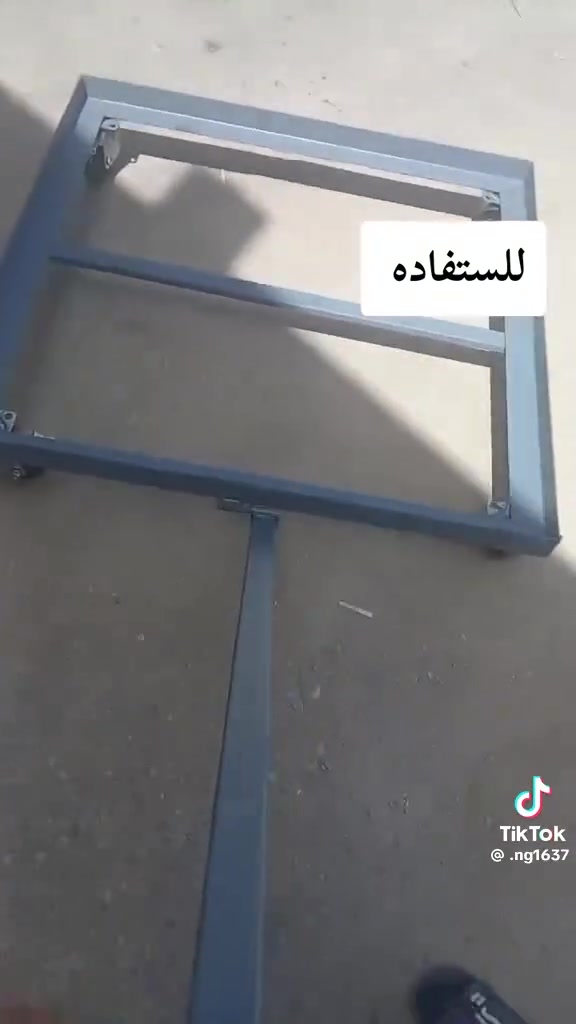 حداد متنقل عمل كافة اعمال الحداده وحسب الطلب وحديد شرط تركي ***********
