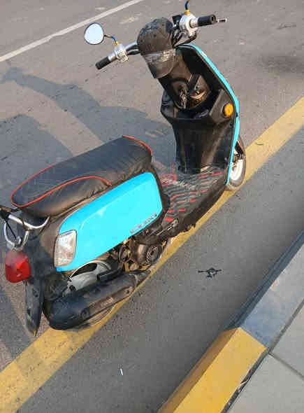 دراجه بوايسي مسطره نوزل . كفرات مصبوغه .دراجه نظيفه خير من الله اروح بيه للشغل وجي محرك نظيف كهربائيات كله شغاله .. السعر 500
العنوان (شهداء البياع) ***********  وات ساب
