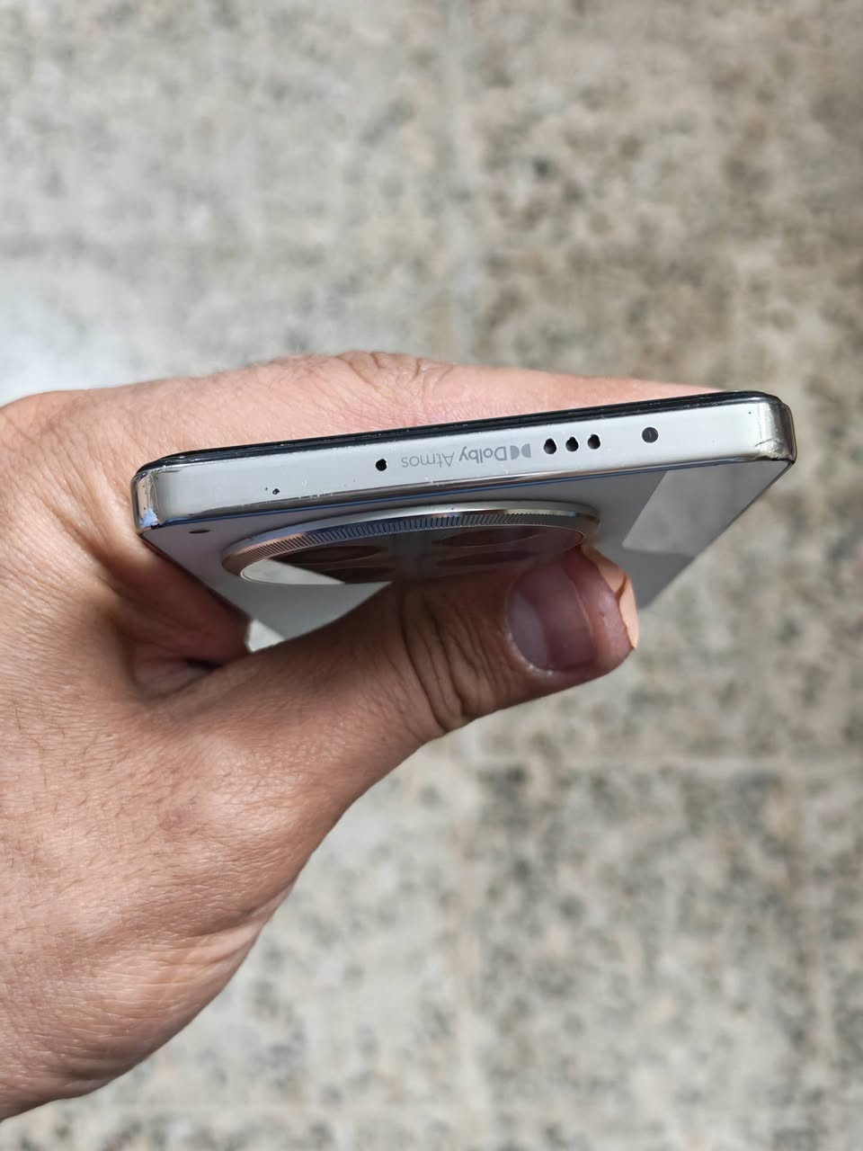 السلام عليكم... التفاصيل وصور 
موجوده بالمنشور

تكنو كامون 30 فور جي لون ابيض 
عشوائيه 8 خارجيه 256
جهاز مكفول من التصليح والعطل
نظافته 99% 
ملحقاته كفر +شاحنه 45 واط+كيبل تايب سي

ملاحظه:الشاحنه مالته 70 واط الاصليه بس عطلت وهاي الشاحنه تنطي شحن سريع 

السعر: 150 قفل
مكاني بغداد العامريه/او ابو غريب
***********
