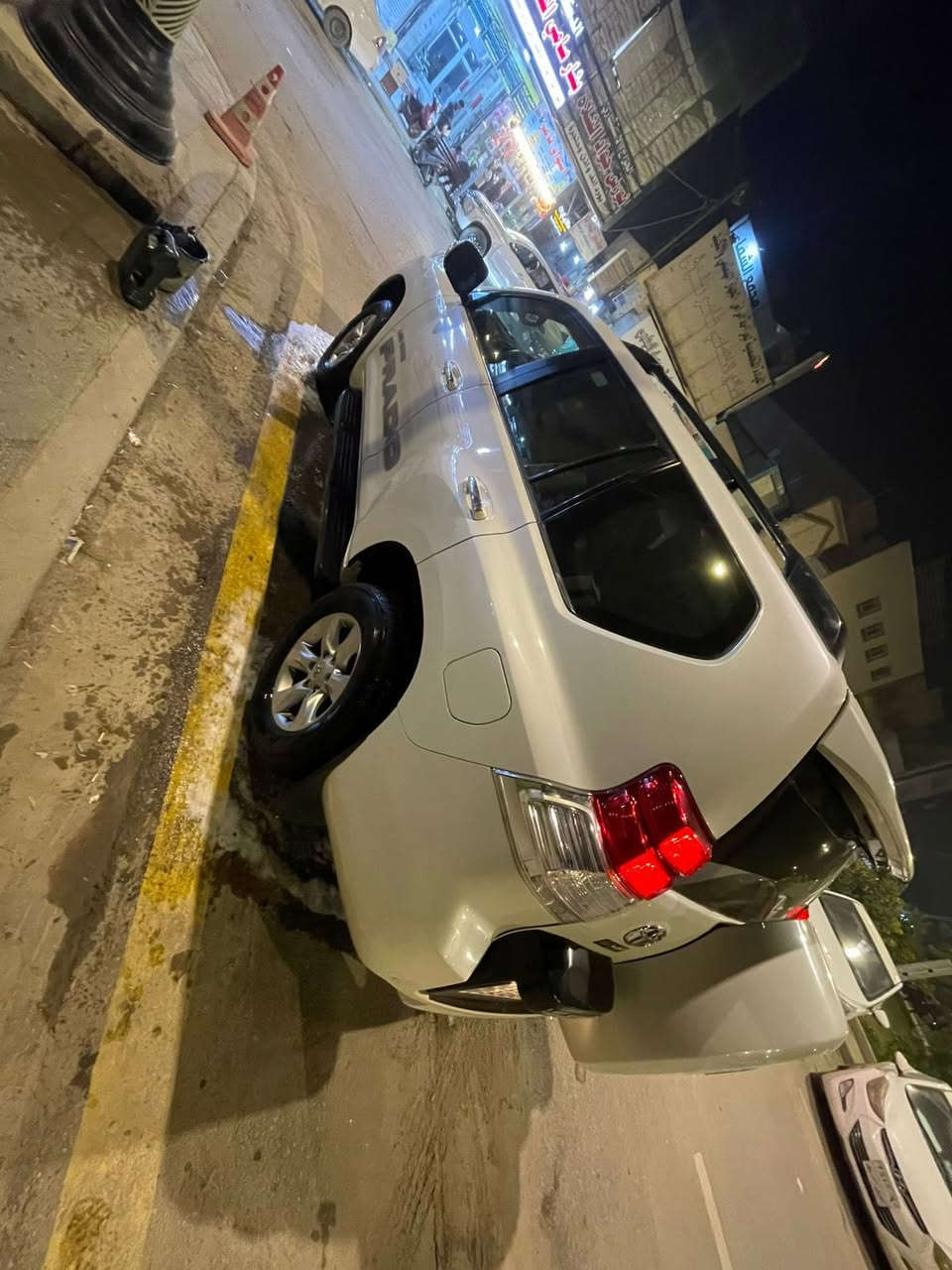 السلام عليكم برادو 2013 للبيع السياره فول مواصفات
بنوراما 

دبل تانكي 

مري شفط 

تخم تاير سياره 

سبعه راكب 

مكينه ٦سلندر 4000

شاشه + كامره 

داخل صاج بلادي 

كشنات كهرباء 

السياره فووول رقم بغداد مكفوله كفاله عامه من كير ومكينه كفاله عامه السياره للاستفسار ***********
