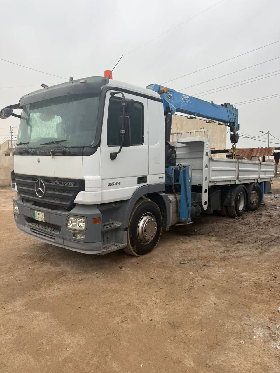 سلام عليكم هياب 10 طن فول سيفتي سياره جهزه من كلشي شهايد تخم تاير مديل سياره 2009 سعر 6 دفاتر الى ربع وبيه مجال قليل مكان سياره كرمت علي رقم تلافون ***********
