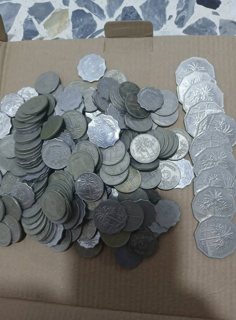 عملات النخيل قديمة
بيه دينار 10 قطع
والباقي مشكل 290 قطعة
العدد الكلي 300 قطعة
السعر 35 الف


**إذا كنت صاحب هذا الإعلان وتريد حذفه لأي سبب، رجاءا أرسل رسالة إلى الدعم الفني**