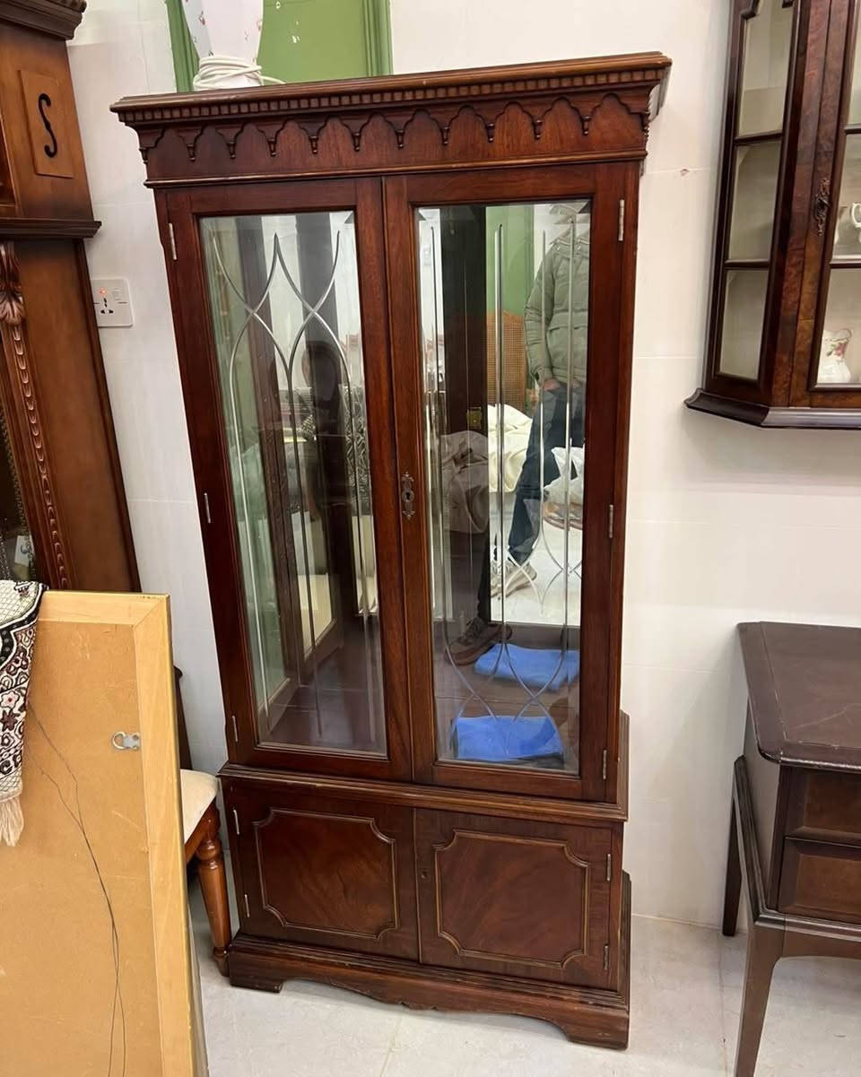 زين بيتك أو مكتبك بقطعة فريدة من قطع الانتيك الجميلة
للطلب و الاستفسار يرجى مراسلة الصفحة أو التواصل على الرقم 
***********
، العنوان بغداد - الكسرة قرب ملعب الكشافة ، يوجد لدينا توصيل 
#اكسبلور #انتيك #انتيكا #تحف #لوحات #بغداد #بغداديات #دهوك #اربيل #هولير #السليمانية #سليمانية #موصل #كربلاء #نجف #بصرة #المنصور #اليرموك
