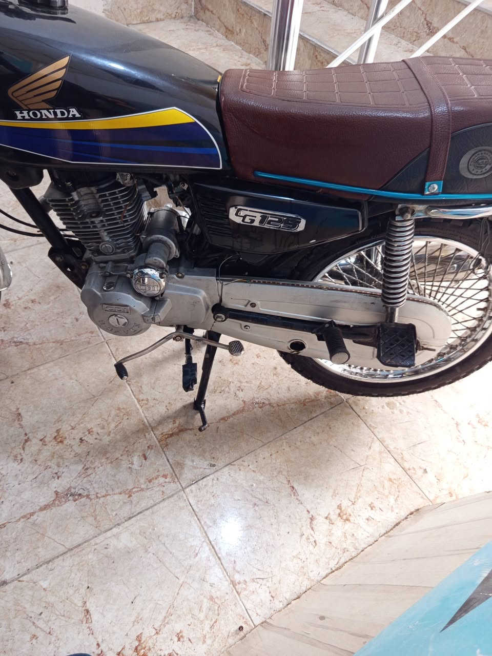 للبيع  ماكينه مفتوح  اوراقه موجوده سعر بنور الله واخذه


**إذا كنت صاحب هذا الإعلان وتريد حذفه لأي سبب، رجاءا أرسل رسالة إلى الدعم الفني**