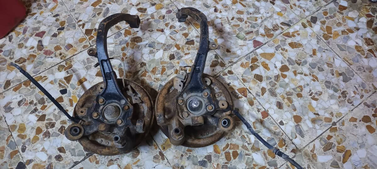 السلام عليكم اسطاب اكسل خلفي كامل مال كيا اوبتيما مديل ٢٠٠١ كاملات ابريك وبربرنات السعر ٩٠ ألف العنوان بغداد مدينه الصدر   ***********
