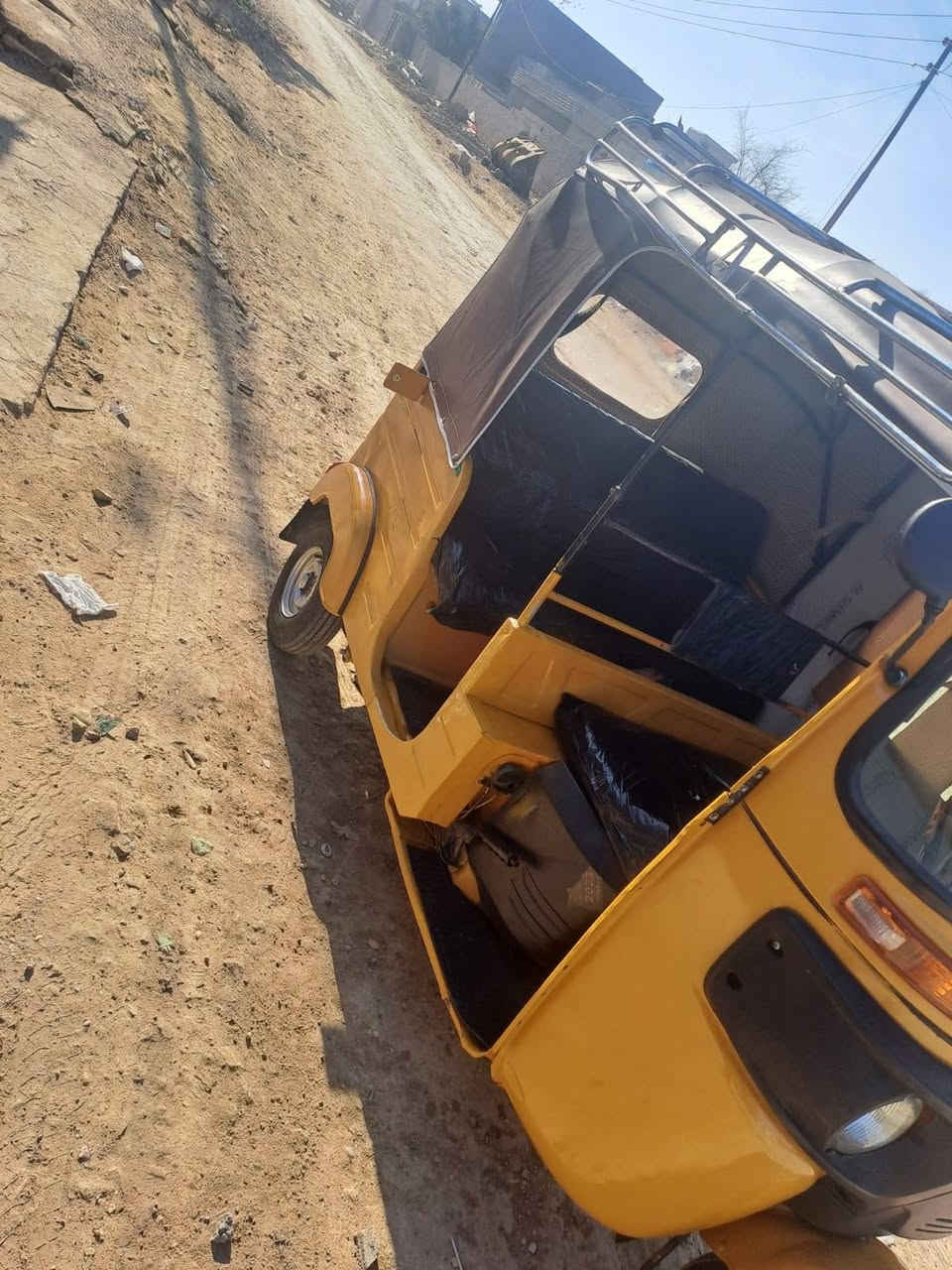 السلام عليكم شباب للبيع تكتك موديل 20  وراق المصطفى جاهزه من كلش مكان  بغداد سعر 4600 رقمي ***********
