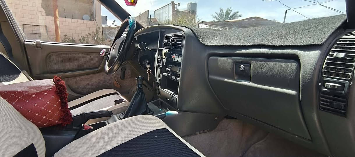 سلام عليكم للبيع اوميجا موديل 91 رقم انبار تحويل مباشر سياره جاهزه محرك كير اكسل شرط مكانها انبار حديثه رقم الهاتف *********** سعر السياره 35 بيها مجال

