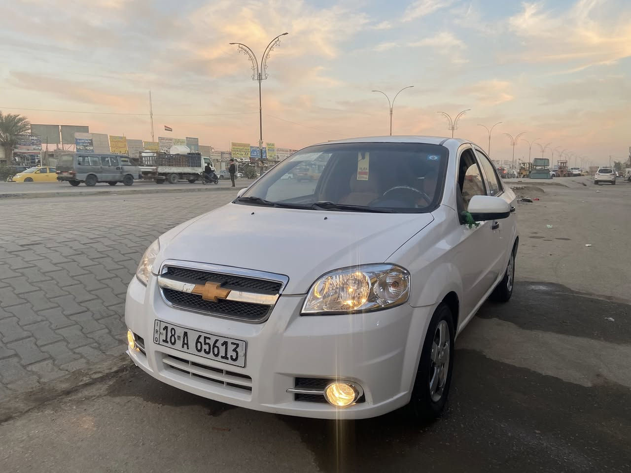 السلام عليكم 
افيو موديل 2010 الشركة العامة
السيارة مكفولة من ضربةً وتبديل بية صبغ  احزام للجماليه 
كير محرك مكفولات
حدادية امامي خلفيي جديدة تخم تاير رقم بابل 
مكان السيارة بابل 
سعرها 67 بيه مجال بسيط 
***********
