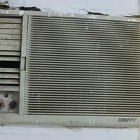 مكييف كرافت 2 طن للبيع شغال تبريد ثلج 07823609184