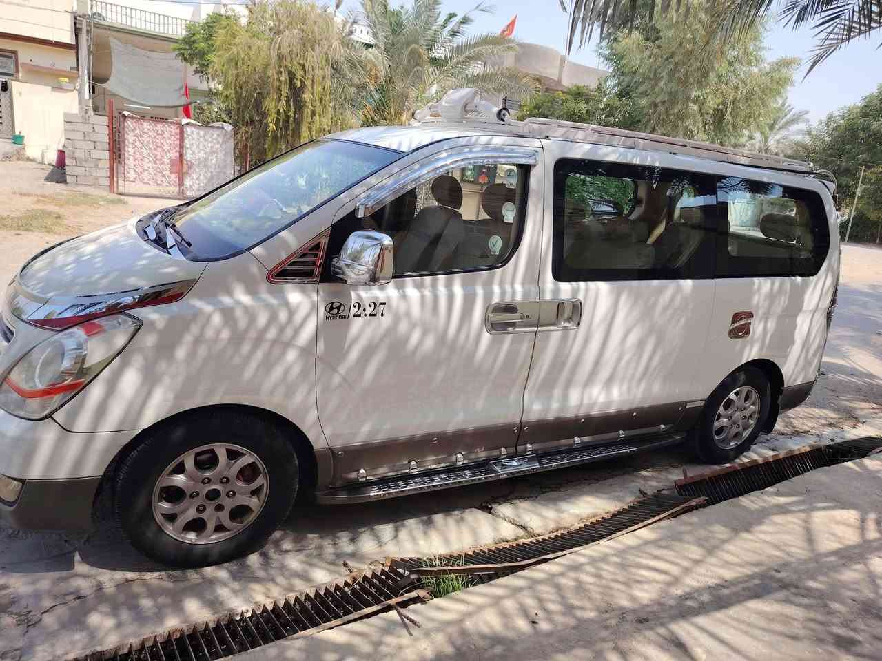 السلام عليكم
ستاركس موديل 9 مفتوح للبيع تخم تاير قبل اسبوع تبريد خير من الله سفاري جديدة فقط بيها بارد بالجاملغ الامامي يم السايق وبالصندوك صبغ شبر فقط السعر 145 بيها مجال
مكان ديالى
***********
