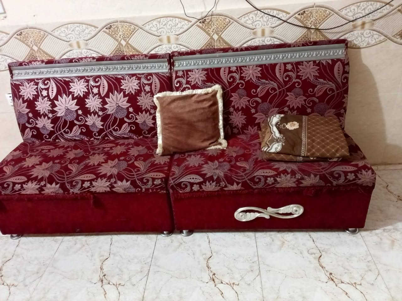تخم نضيف اي ضرر مابي تفصال ست مقاعد زاويه وحده
300بي مجال


**إذا كنت صاحب هذا الإعلان وتريد حذفه لأي سبب، رجاءا أرسل رسالة إلى الدعم الفني**