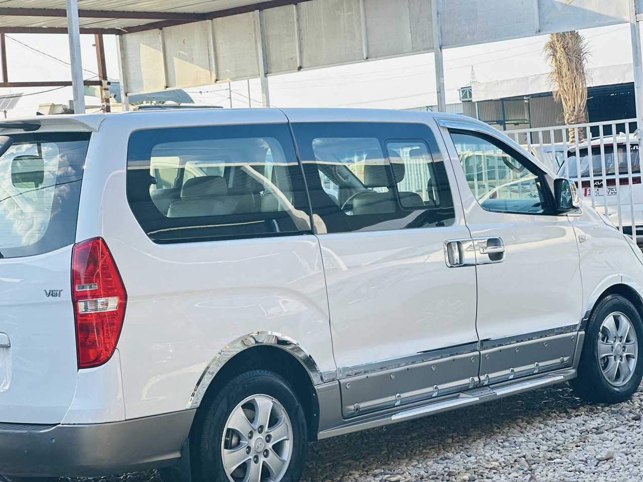 السلام عليكم. يوجد ستاركس مسكر. 2017رقم بصره. بسمي شخصين كفال وصبغ العراق كص وتعلاه جاهز تخم تاير ويل. 17حداديه تواجد في معرض سيد.اكرم الشرفي  مكان بابل الشوملي. ***********
