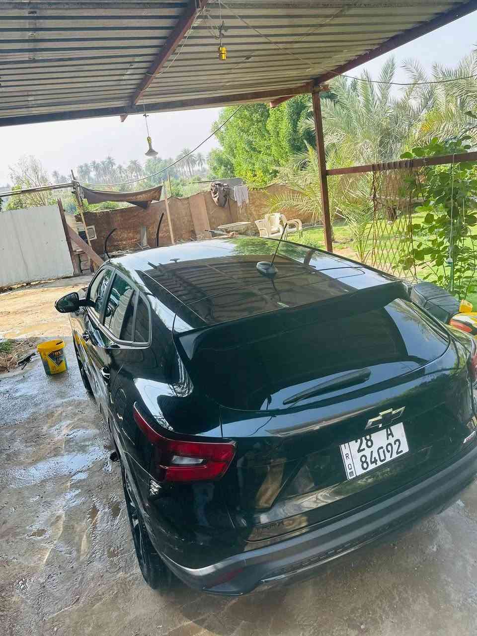 شوفر ليت تراكس موديل ٢٤ ماشيه ١٥ الف السعر ١٢٥ المراجعه رقم ***********
