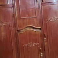 أثاث غرفة نوم • بحالة نضيفه