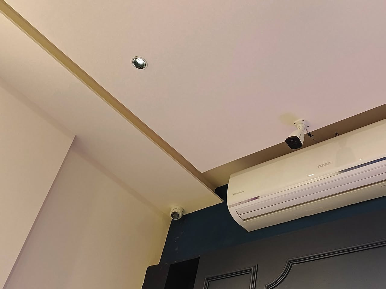 السلام عليكم 
#ثقة #بالله #نجاح #
الحمد الله والشكر وبتوفيق من رب العالمين 
تم انجاز احد مواقع في بغداد شارع الاميرات     سستم  كامرات عدد 6 ترنادو  او جهاز 8 جنل ترنادو  5ميكا نظام انلوك   تجهيز بل كامل وتوفيق من رب العالمين  
,(1)شغلنة ضمانة سنة 
متوفر لدينا جميع انواع السستمات تجاري اواصلي 
اوجمع الانواع (انلوك وIP ايبي ) وتوفيق من رب العالمين 

1_هيك فجن 
2_دهواى 
3_اسوار  
4_سامسونك 
5_بلاك 
أو اكو هواي نوعيات بعد مذا كرهن الاستفسار متواجد على ارقام الموجودة وشكرا 
هذا شغل نظامي درجة اولى وبأسعار مناسبة 
عملنا جميع انواع كامرات المراقبة مع صيانتهة  وبرامجتها 
خدماتنة متوفرة جميع المناطق 
(محلات _منازل_مواقع مولدات _مطاعم _جميع   الاماكن او مستشفيات او مدارس اهلية او مناطق سكنية او )
للاستفسار على *********** للاستفسار
 واتساب وا سعارنة مناسبة جدا
يتوفر توصيل ايضا 
https://www.facebook.com/106910925002061/posts/125908846435602
