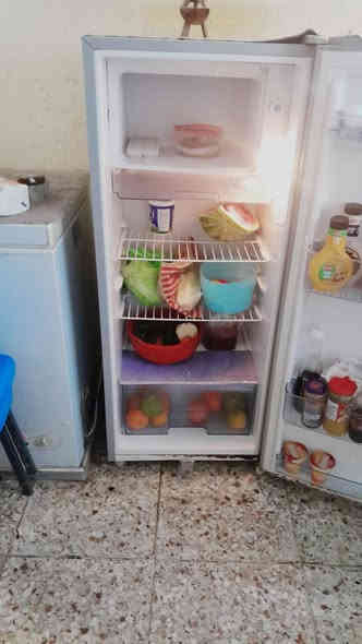 سلام عليكم                                                                       ثلاجه كيلون لبيع النضافه٩٠٪؜ السعر خاص 
***********
