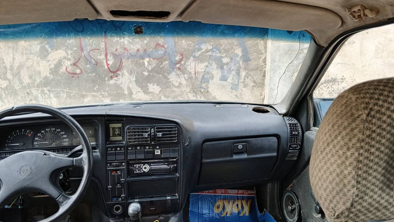 سلام عليكم وابل موديل 90 سياره جاهزه مال جناي سعرها 17ويها مجال تخم تير مكينه وكير جدا كهربائيت شغل ***********رقم صاحب سيارة
