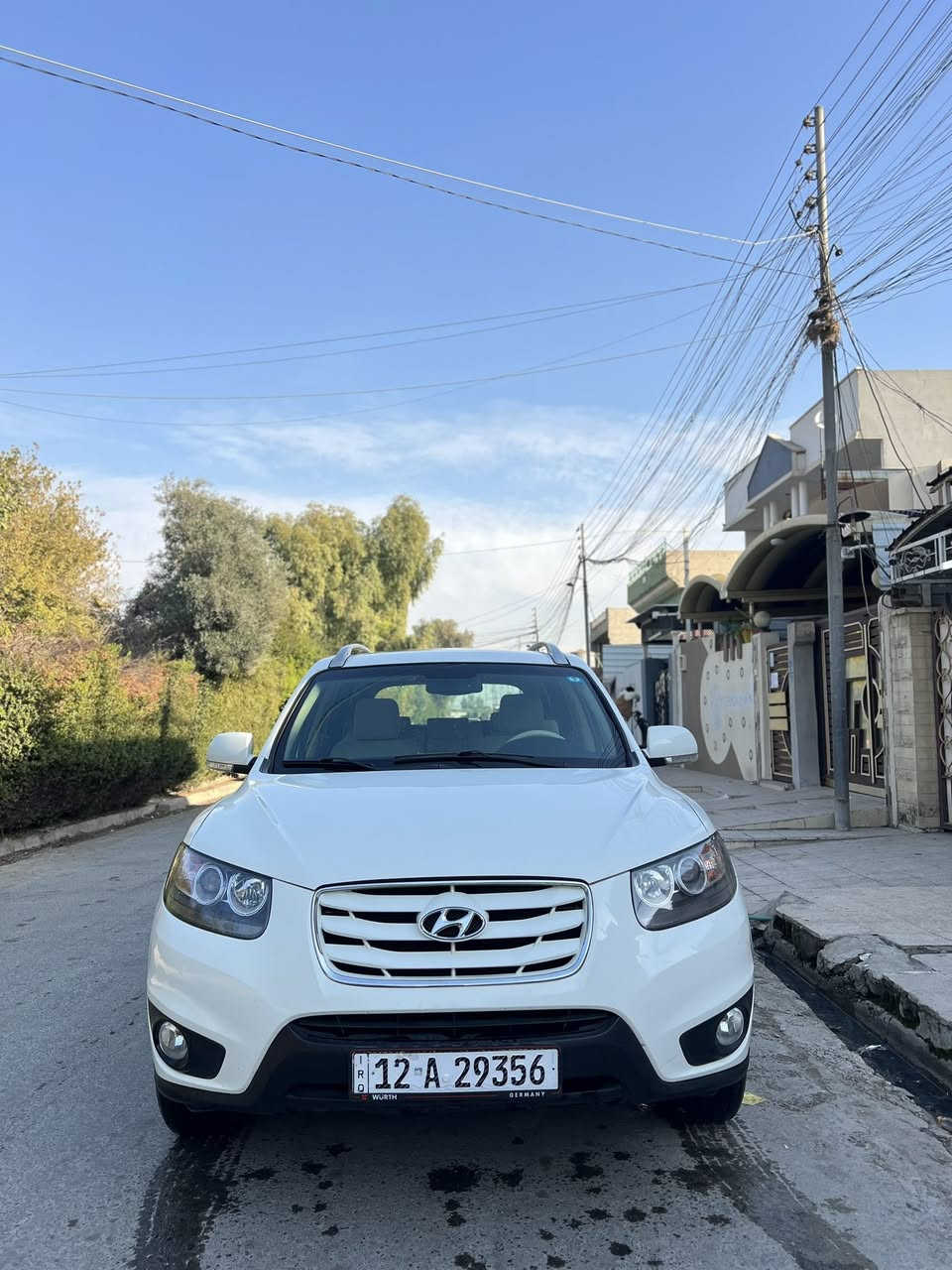 سنتافي 2011 للبيع
7 راكب 
فول مواصفات 
مكينه 6v 3.5  
تنته 
فور ويل 
تحكمات ستيرن 
ماشيه 77 الف km 
مكينه ما مفتوح 
كلشي بيها بلادي 
بدون قطره صبغ 
رقم وهزه جديد 
كابون بانزين 
للتواصل الاتصال 
*********** 
واتساب على نفس الرقم موجود 
الموقع الموصل الجانب الايسر
