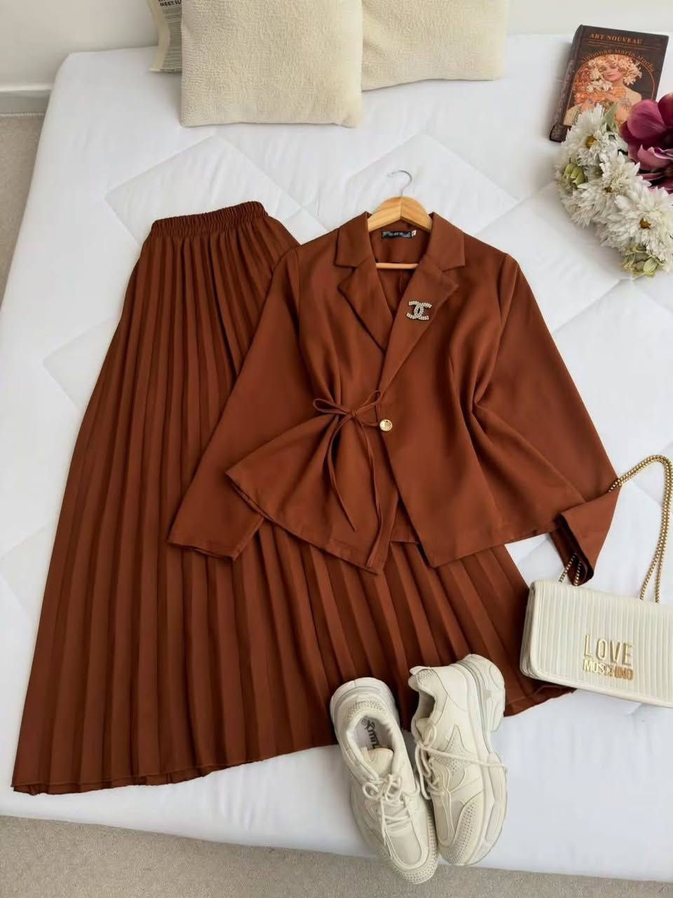 👇🏻😎👔جمال الالوان💙😍
🌸 تشكيلة تجنن من السوتاات نسائي 👍 😍👍
#السسسعر__28ألف 
سارعوا بالحجز كمية محدودة 🫢
#القياسات_38_40_42_44_46_48✨🖤 
الخامه دابل ايطالي الاصلي
#يوجد خدمه توصيل الفين دينار داخل قضاء المسيب 
توصيل محافظات 6الاف كافة المحافظات العراقية 
توصييييل الباب بيتكك ويدللون علينه الطيبين


**إذا كنت صاحب هذا الإعلان وتريد حذفه لأي سبب، رجاءا أرسل رسالة إلى الدعم الفني**