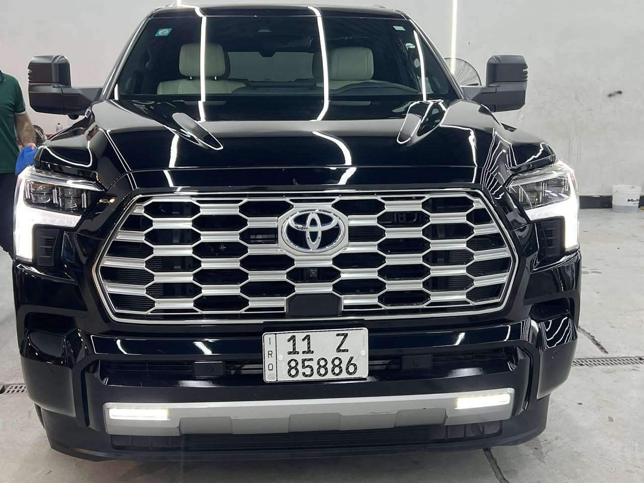 #تويوتا_سيكويا  شكل جديد  كابستون
#موديل 2023 (هايبرد)

#مواصفات_كابستون فول فول اعلا شي  رهيب 

ماشيه 14 الف
محرك 6سلندر هايبرد تون تيربوو
رقم بغداد
السياره بدون اي نقص

الضرر -صور الضرر مرفقه مع الصور 
بدون ايرباك بدون شاصي بدون دواخل

المكان -بغداد -العامريه

للاستفسار (اكرم الحديثي)

***********
 
***********
