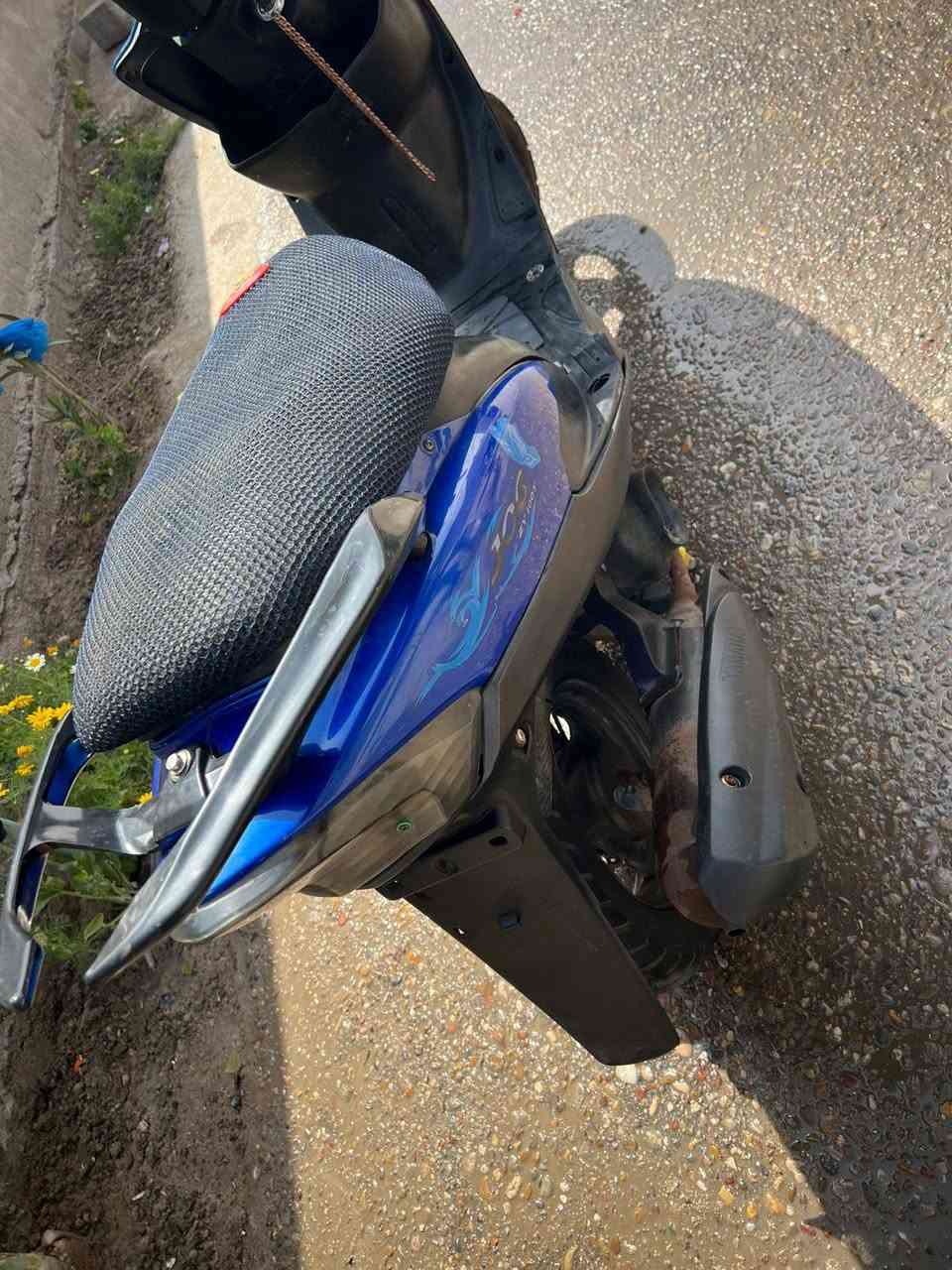 مفتوحه دراجه نضيفه وحلوة سعرها 750 وبيها مجال
***********
