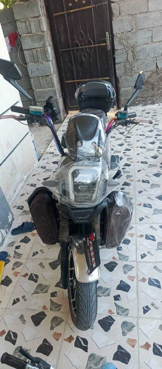 هيوشه 26كامل مواصفات للبيع السعر 800وبيه مجال ع الفحص كامله الاستفسار ع رقم ***********
