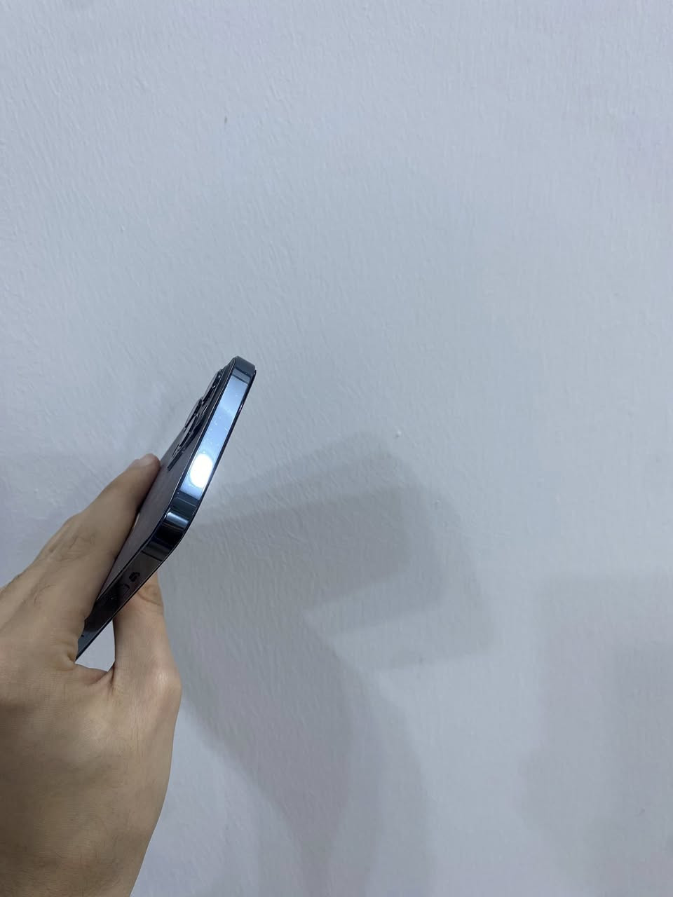 ايفون 12 برو ماكس مغلف ظهر
البطارية 100 مبدلة اصلية 
الذاكره 128 
نموذج M
الجهاز دبل شريحة ZA
مستبدل شاشة وكامره اصلي فقط 
السعر ٢٨٥ وبي مجال توصيل ماعندي 
عنواني بغداد حي اور ***********
