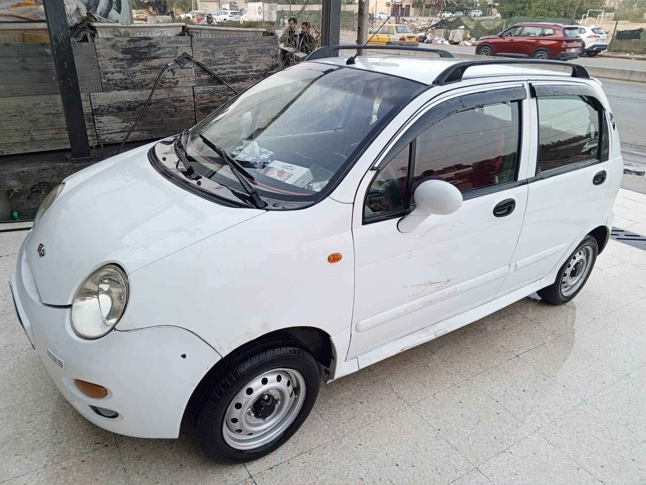 السلام عليكم 
شيري كيو كيو 2012 اوتوماتيك سنويه باسمي سعر 30 $ محرك كير خير من الله سياره بغداد السيديه ‏‪***********‬‏ بي واتساب

مكلف بالنشر غير متواجد بالفيس
