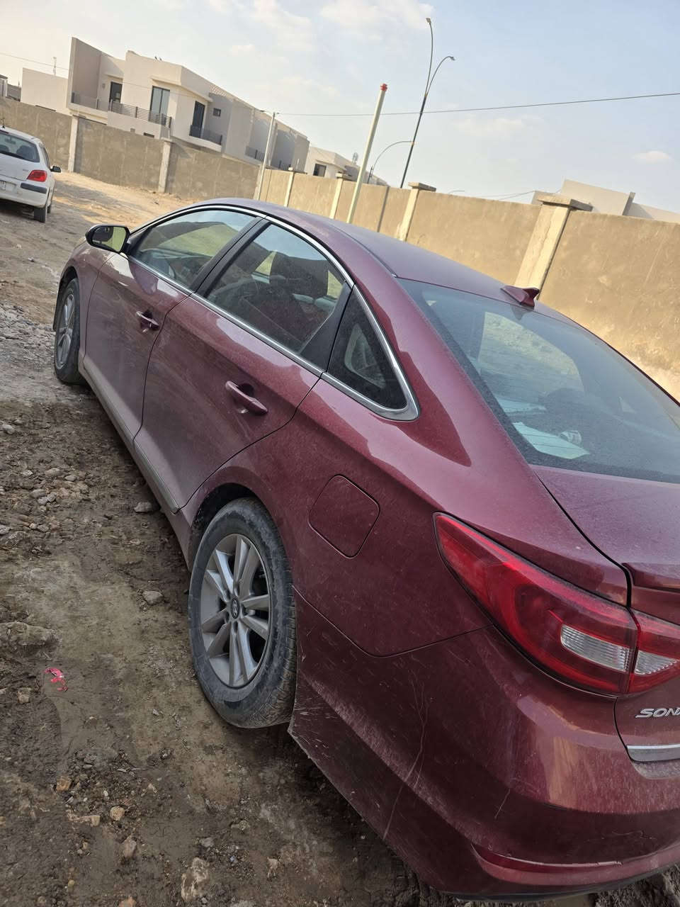 سوناتا بيت سريع ٢٠١٦ امريكي رقم بغداد باسمنا 
بيها قطعتين باب و جاملغ كلير 
مكفول كير محرك شاصي مكفول من حادث بجم كبس جنطة كبس 
ماشية ١٤٢ ميل 
السعر ١٠٢ $ 
واتساب موجود ***********
