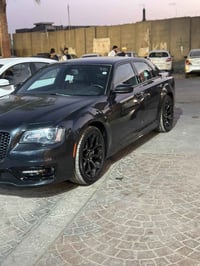 اوباما 2018فئه S  كلين تايتل كفاله عامه ماشيه 78الف  عليها ادامه كامله...