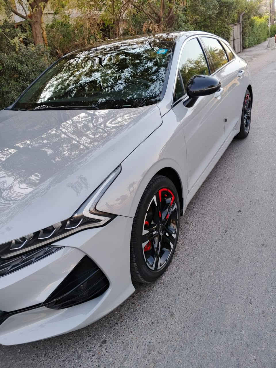 كي فايف  وارد امريكي 2024 حادث دعاميه اماميه فول جيتي لاين ماشيه 10 آلاف السعر 183$ العنوان البنوك الاستفسار على الرقم ***********
