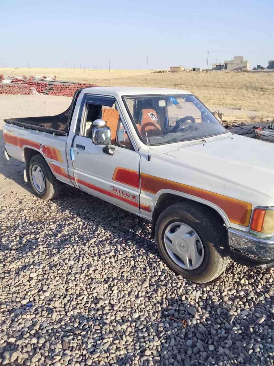 السلام عليكم للبيع ويرهم مراوس حسب القناعه بيكم،88 كروسيده كير ومحرك وكسل وشاصي شرط رقم صلاح الدين اصفر شرط التحويل الشرعي بتكريت وعدنه تواصل وياه السياره نضيفه مال جناي السعر 35 وبيهه مجال استفسار ***********
