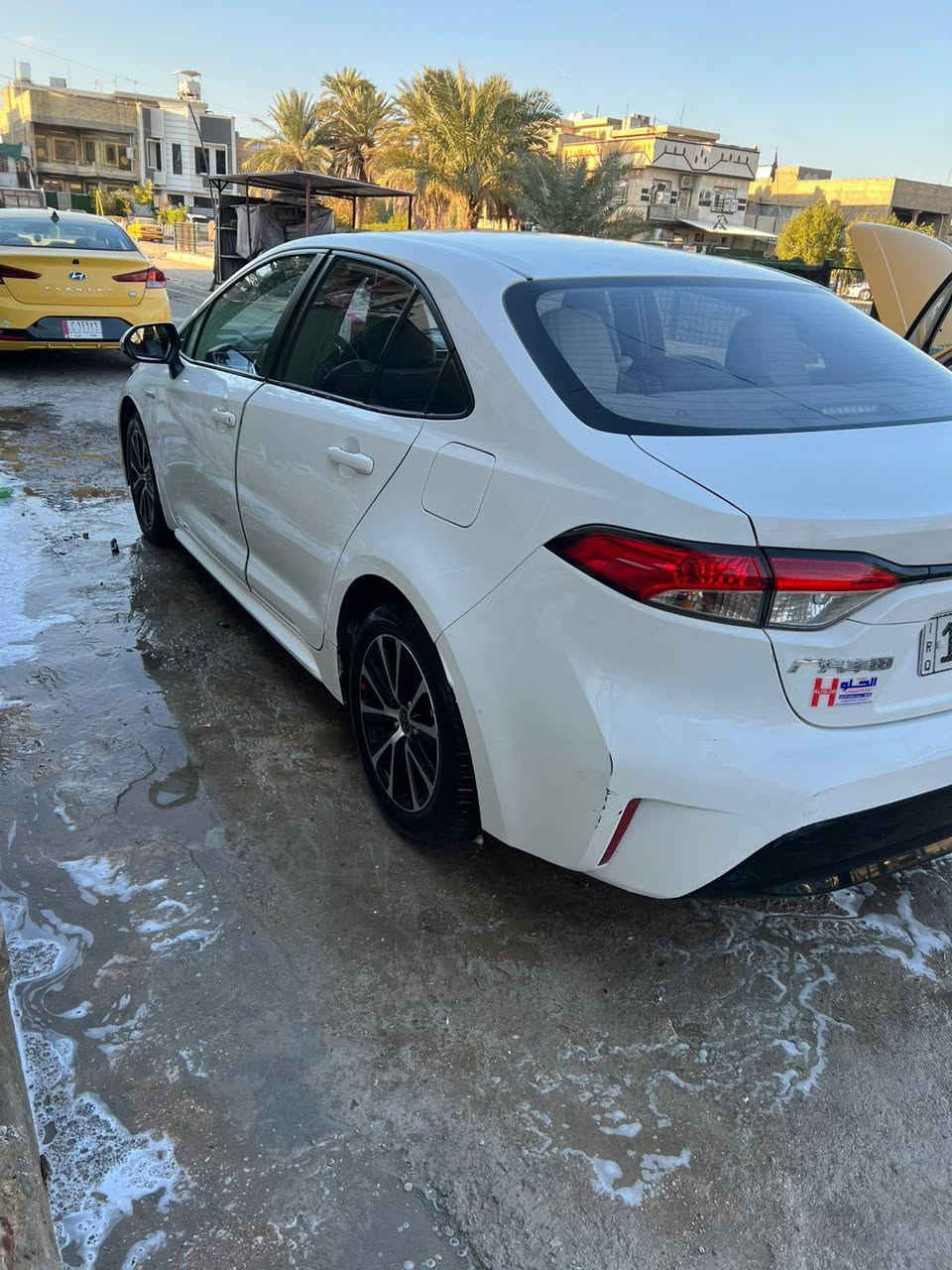 كورلا هايبرد موديل 2024  الشكل الامريكي فول موصفات عده
كشن الكهربائي السيارة مكفوله من الصبغ والتبديل والبارد

السياره جديدة باسمي رقم بغداد تحويل ثاني يوم 

ماشيه 49 km مكاني بغداد الشعلة السعر 153 وبيها مجال 

***********
