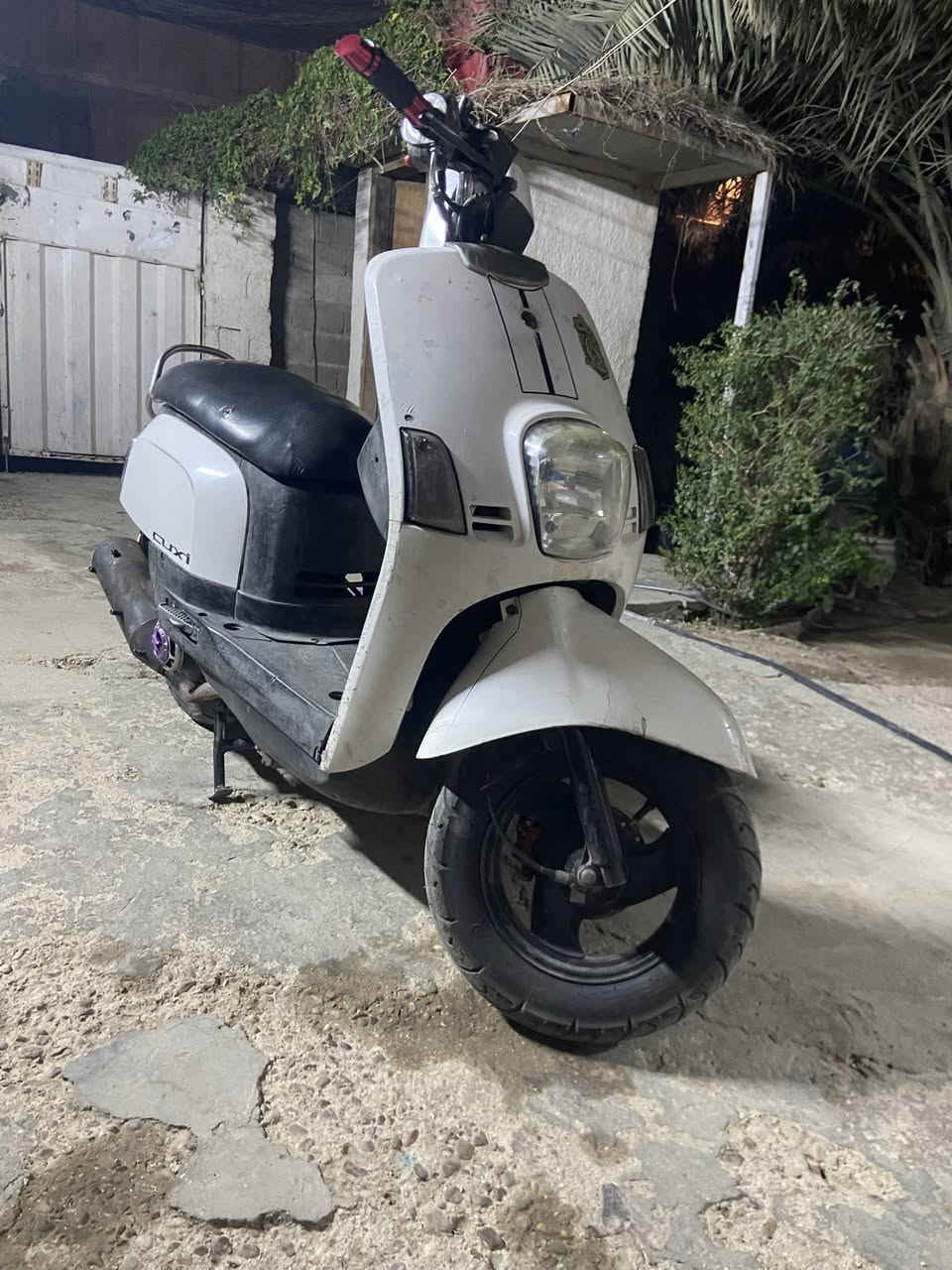 سلام عليكم بوليس للبيع مكينه بلادي مامفتوحه دراجه نكره سلف كهربائيات شغاله ب٤٥٠مكاني الدوره أبو جير رقمي 
***********
