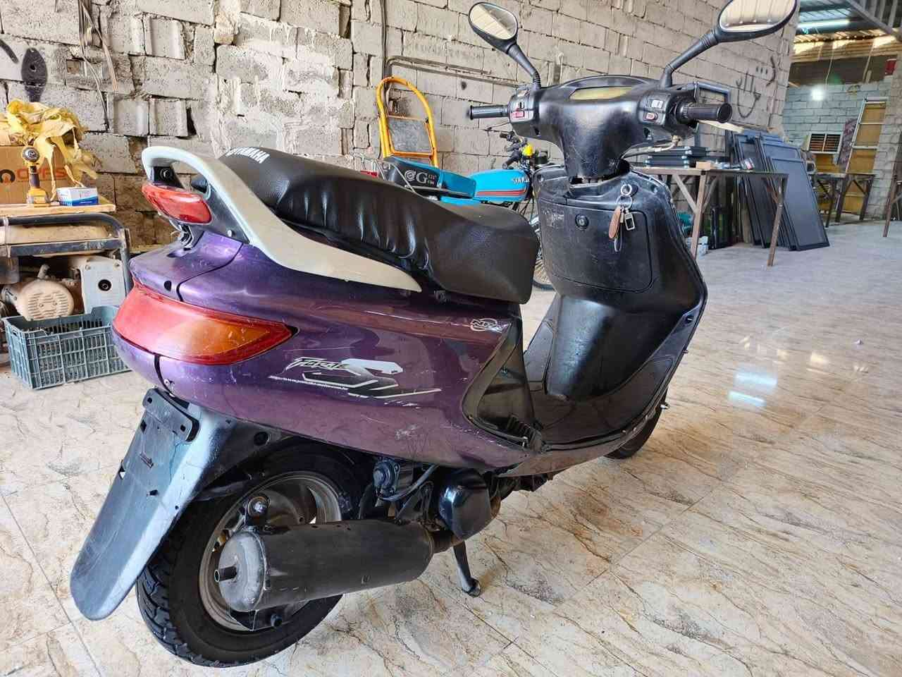 للبيع فراشه
دراجة بلادية وكاملة أي نقص مابيها 

مكينه  مفتوحه نظيفه الدراجه شرط الفحص 

كهربائيات كامله نكره سلف وهندر

السعر 350 وبيهه مجال 

النجف شارع المجمعات 

الاتصال بالرقم أو واتساب 

 ***********
