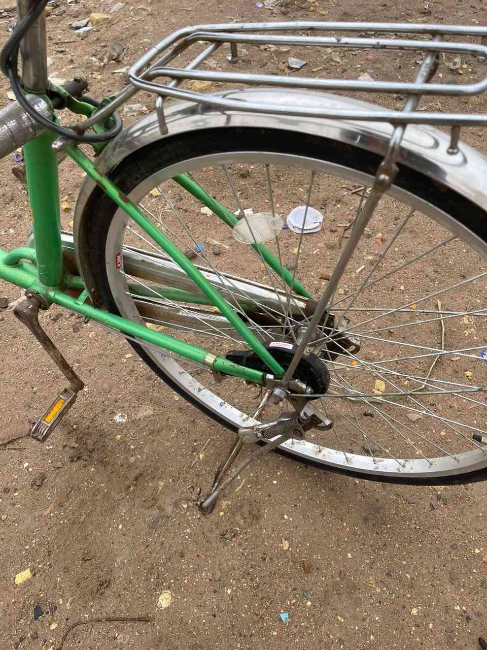 سلام عليكم بايسكل للبيع بايسكل نضيف كلش أو حلو لون حلو السعر 60وبي مجال العنوان ميسان العماره خاص


**إذا كنت صاحب هذا الإعلان وتريد حذفه لأي سبب، رجاءا أرسل رسالة إلى الدعم الفني**