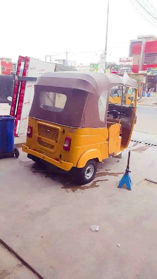 تيك توك للبيع 21 مكان بغداد الحسينيه سعرها7500وبيها مجال
***********
