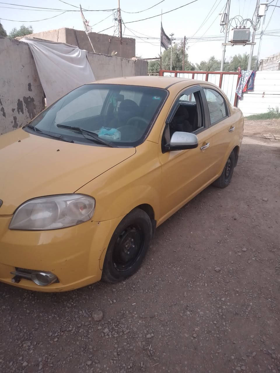 السلام عليكم افيو مسكر  تكسي 2008 بسمي مصفره هيا غرامات امبدل جاملغ اوبنيد  بدون حادث مصبوغه عام السعر خاص  ***********

