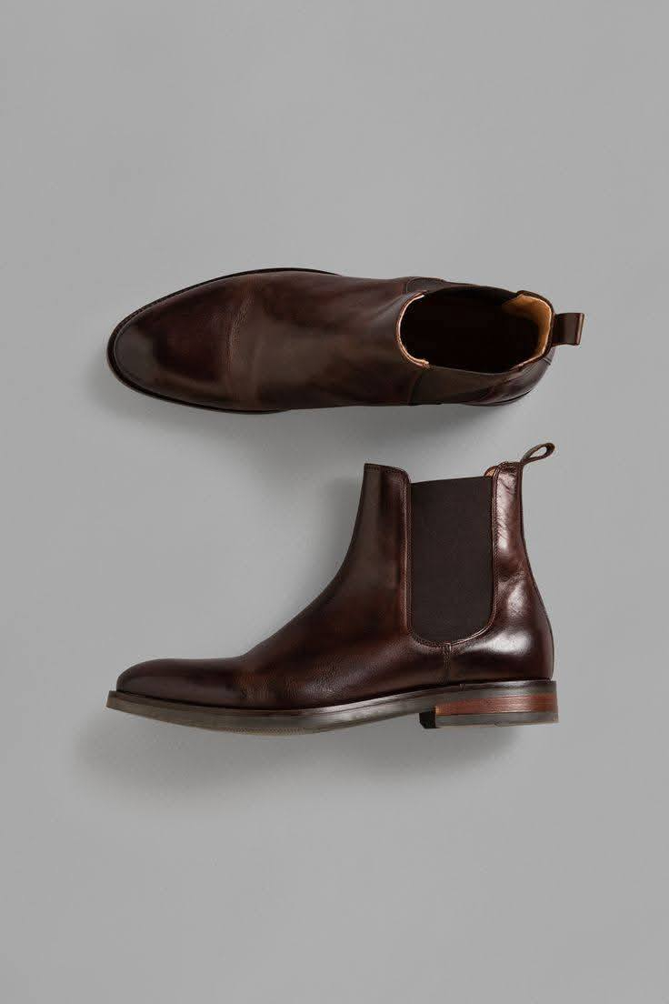 حذاء رسمي بوت جلد طبيعي تركي
قياس من 45_47
من ٤٥_٤٧ 
قياسات خاصة و عادية 
لون جوزي طافي فقط 

سعر القطعة ب ٢٥ قفل قطع محدودة فقط ٥ قطع عندي
توصيل متوفر لكل العراق


**إذا كنت صاحب هذا الإعلان وتريد حذفه لأي سبب، رجاءا أرسل رسالة إلى الدعم الفني**