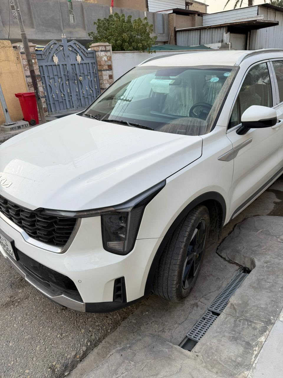 سورنتو  2024  (4) سلندر  N/M
عداد السيارة / 40 الف KM 
كفالة عامة 
رقم اربيل / تحويل او وكالة 
هاتف / ***********
السعر / 260$ قفل بدون معاملة
