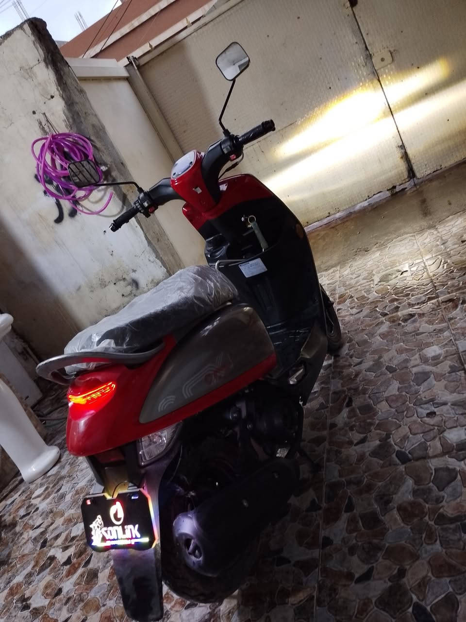 سلام عليكم دراجه ماكس بوليس کولشه نازضيف.              
   مصطره كفاله عامه.  دراجه صار 1 اشهر نازله من رمبة        كفاله کڤره بلادي ختام وحده من تاير تاير كلها شغاله دابل ليته زينون مابيها برغي نقص مافتوحه بلادي ياباني مليون بيها مجال شي قليل مكاني عنوان کرکوک شورجه يامه شرکه زين تعالى خاص رقم الهاتف *********** إيداه م
ماشري لهتجي عله خاصه
