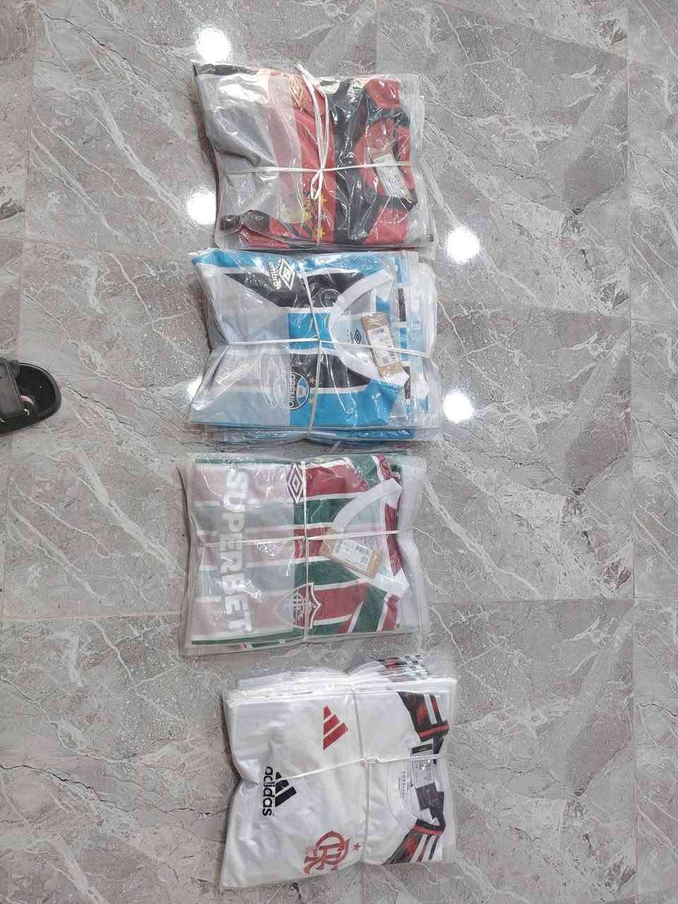 بيع شلع القطعه 3 الاف سعر نهائي
السمائي 7 قطع 
الابيض 8 قطع 
الاحمر 6 قطع 
الاخضر وماروني 6 قطع 
والاحمر الثاني 35 قطعه 
قياساتهن كلش حلوه من مديم ل2 ايكس واكو بيهن قطع 3 ايكس


**إذا كنت صاحب هذا الإعلان وتريد حذفه لأي سبب، رجاءا أرسل رسالة إلى الدعم الفني**