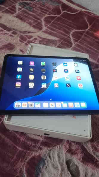 ايباد 11 برو البيع بطاريه ٨٤ نضيف زلغه مابي شرط تفحص الذاكره ٢٥٦ يشغل بوبجي ١٢٠ فريم سعر ٥٥٠ وبي مجال الطيبين مكاني رميثه رقمي ***********
